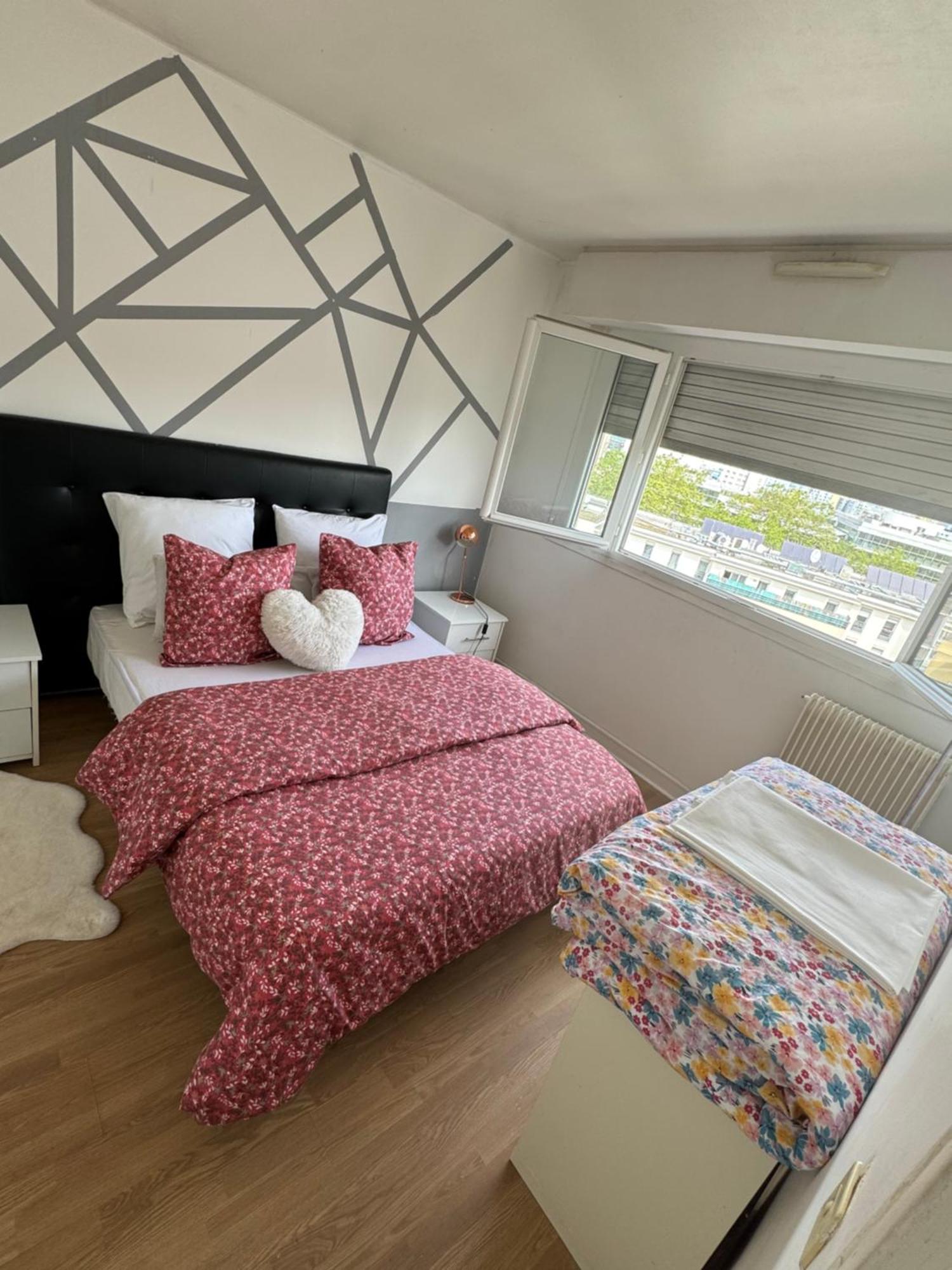 Appartement Proche De La Defense 쀼또 외부 사진